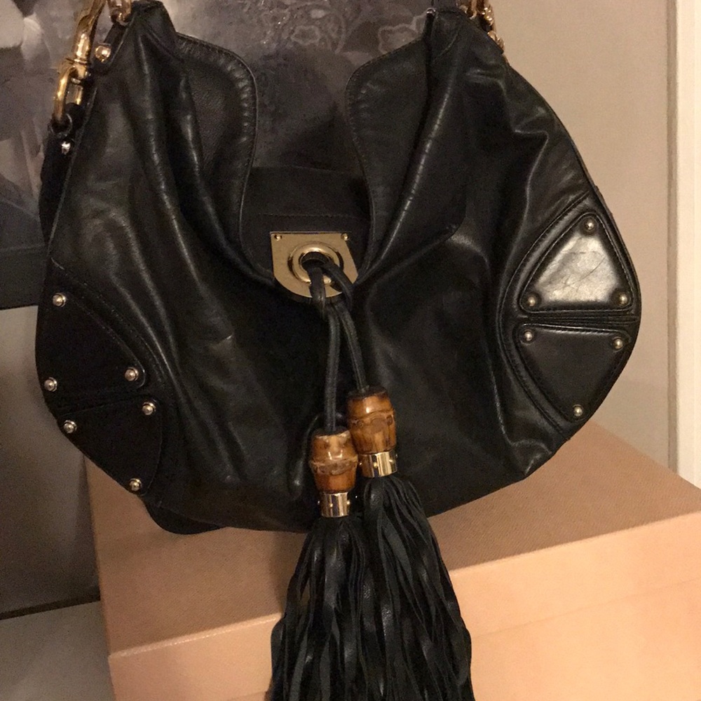 Gucci leather bag with bamboo details